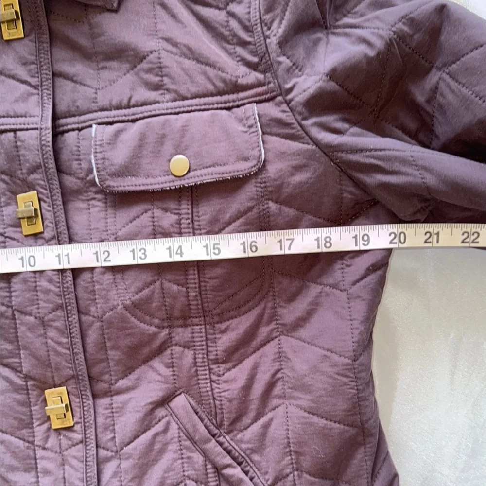 Chadwick’s Brown Barn Jacket Brown Quilted Soft Velour Fleece Lined Toggles Sz M - Picture 4 of 12